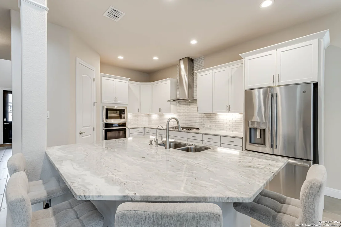 Photo of 17419 Hillsedge