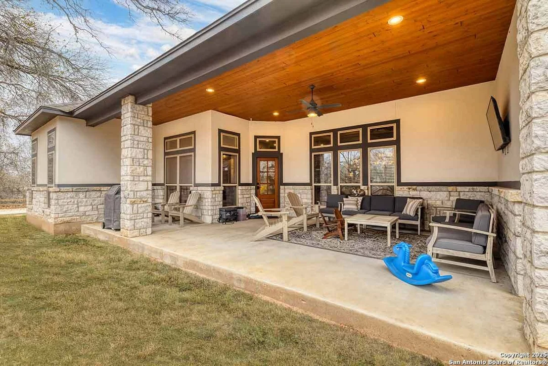 Photo of 157 Crescent Ridge