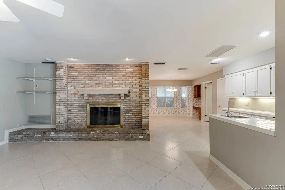 Photo of 111 IRONGATE RD