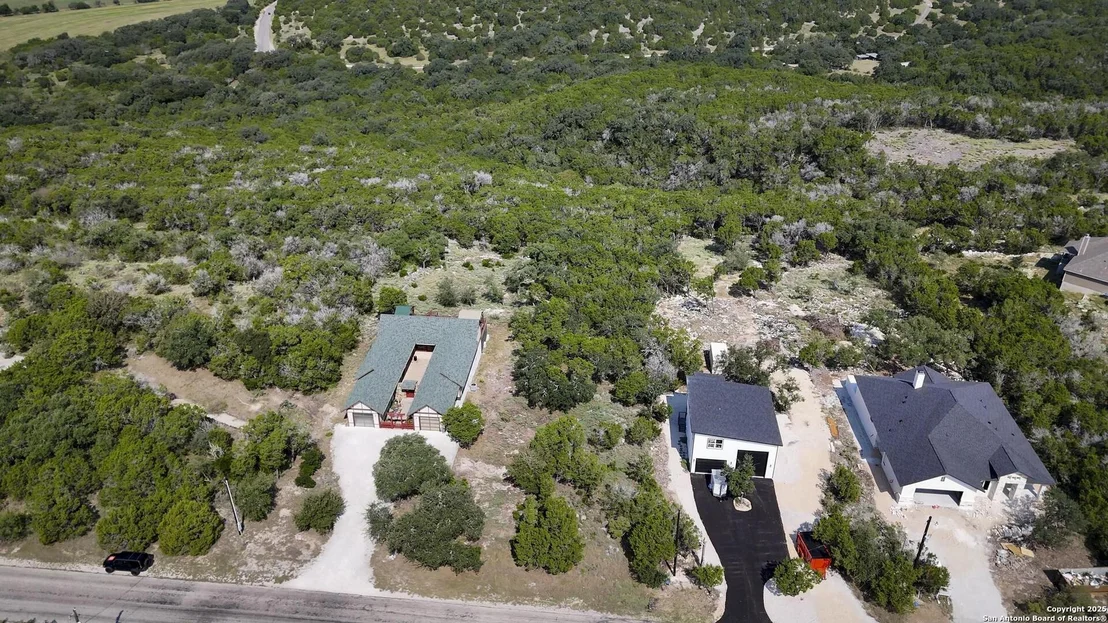 Photo of 2601 Summit Dr