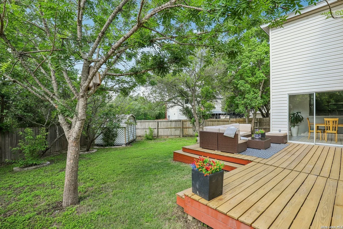 Photo of 8810 Bridgefield