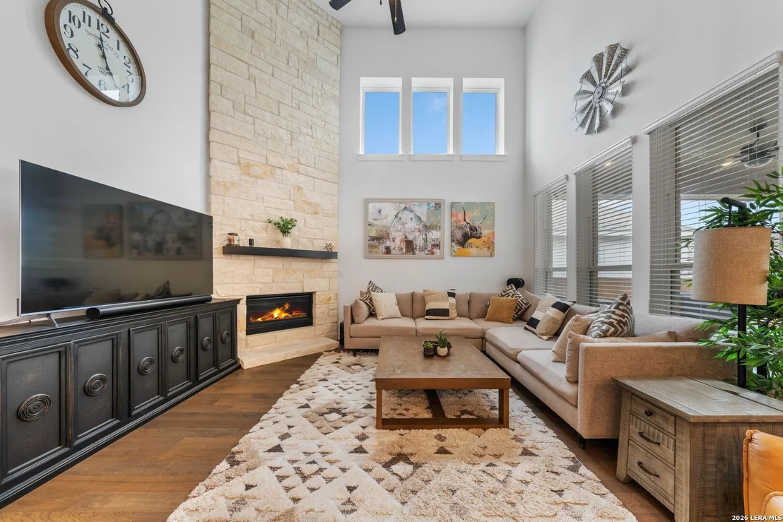 Photo of 5718 HURON DR