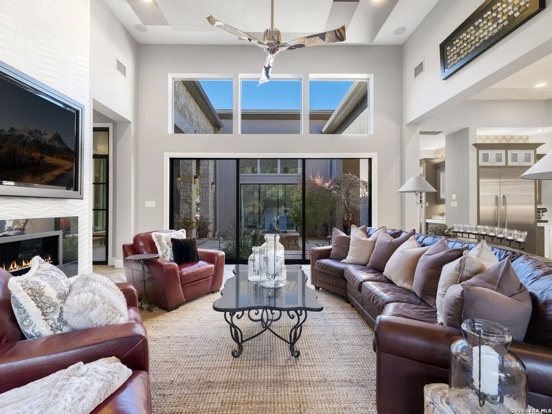 Photo of 3915 El Chamizal