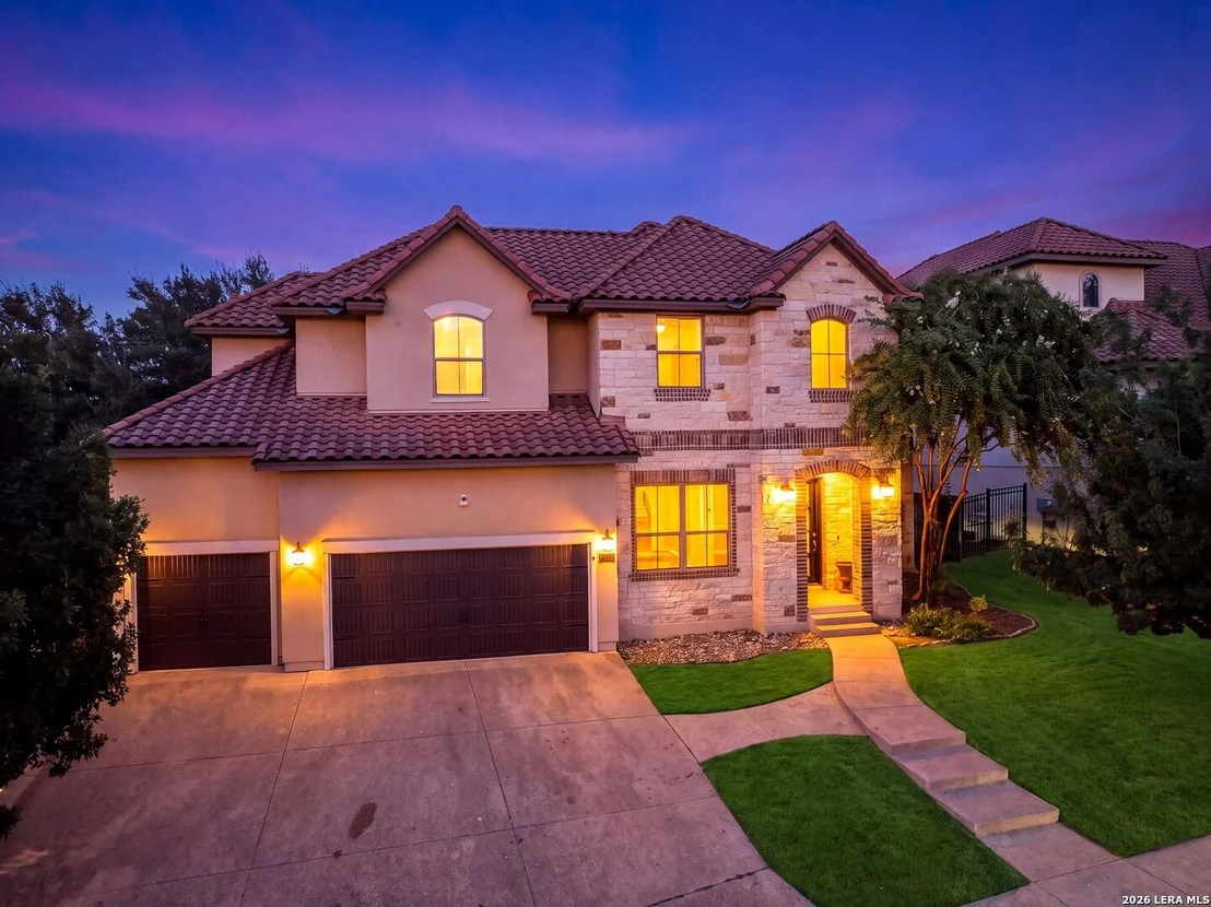 Photo of 25207 Estancia Cir,