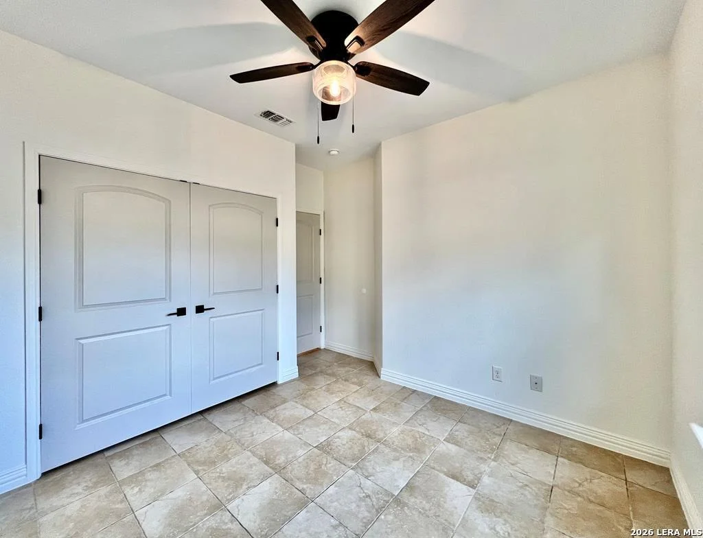 Photo of 615 N Trinity St