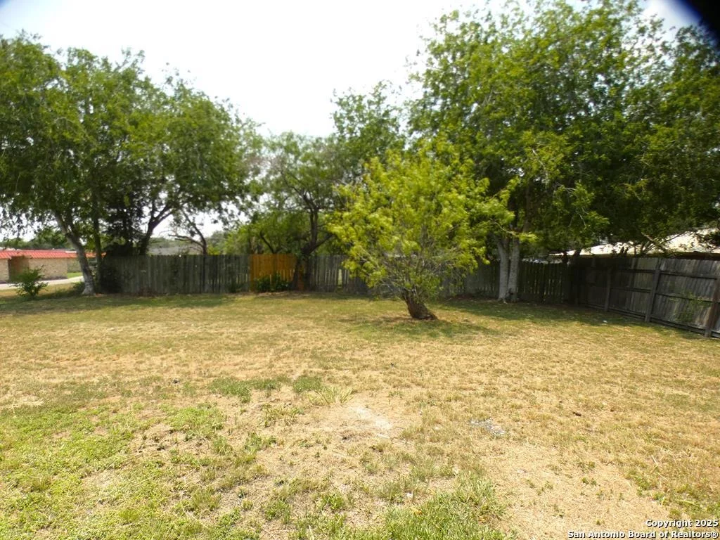 Photo of 506 Hillside Drive