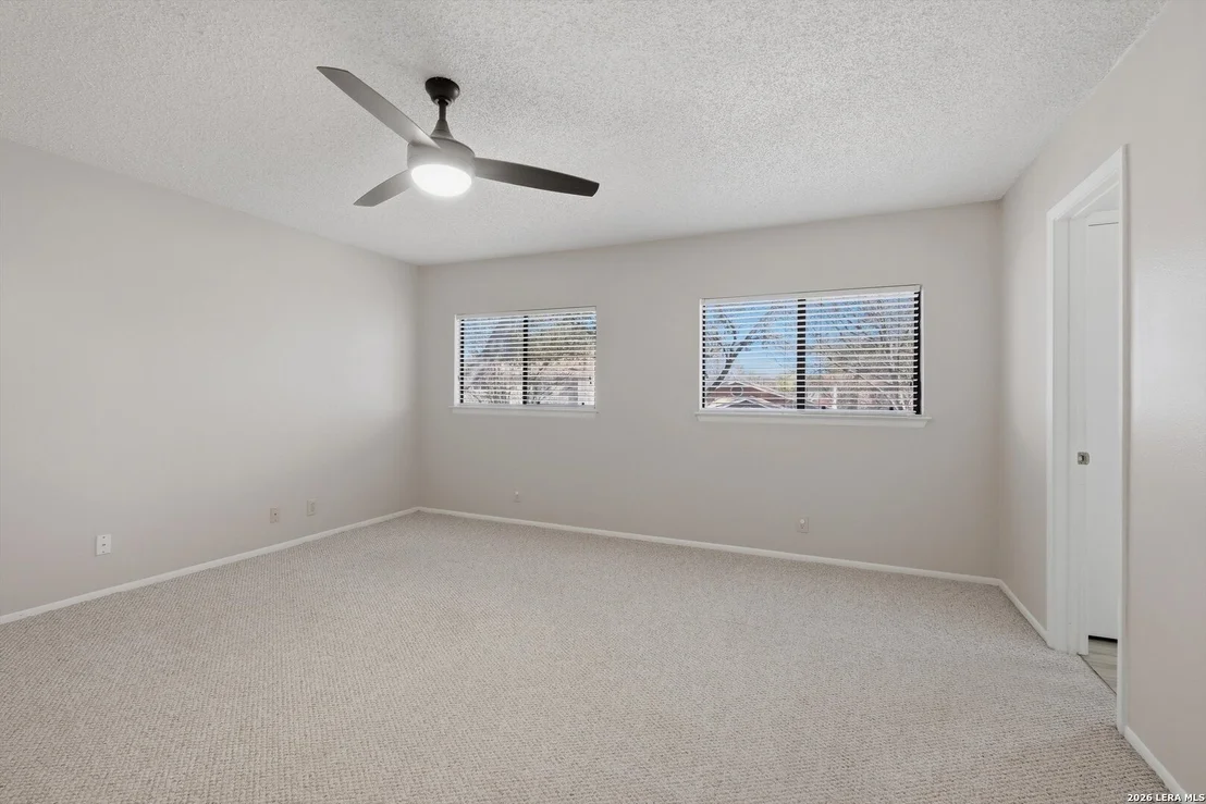 Photo of 9015 Mansfield