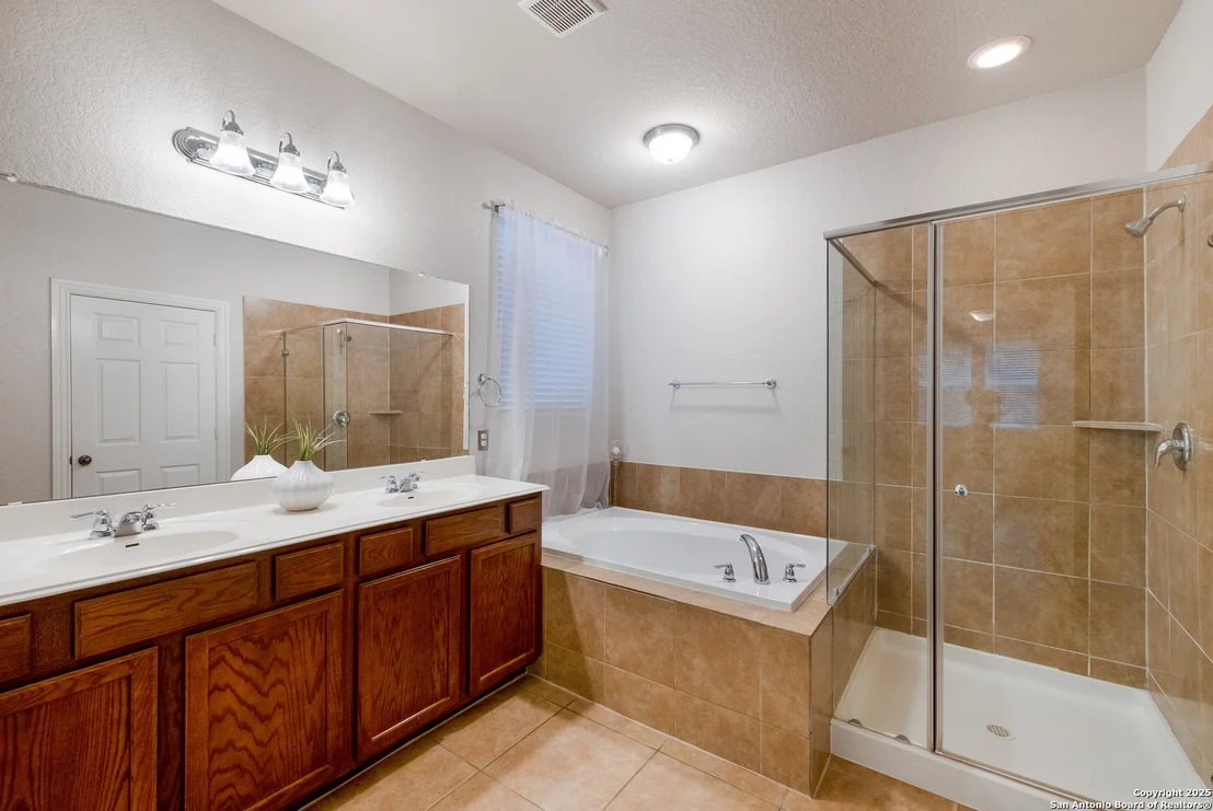 Photo of 414 McKnight Ranch