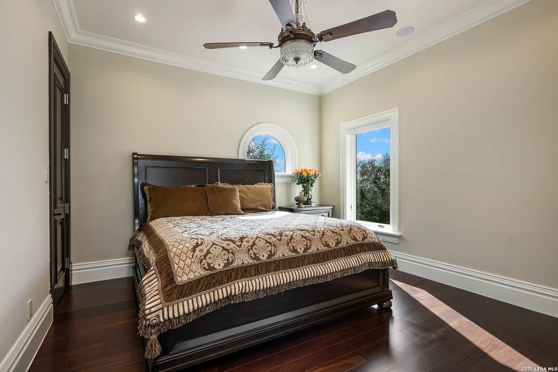 Photo of 11 Vineyard Dr.