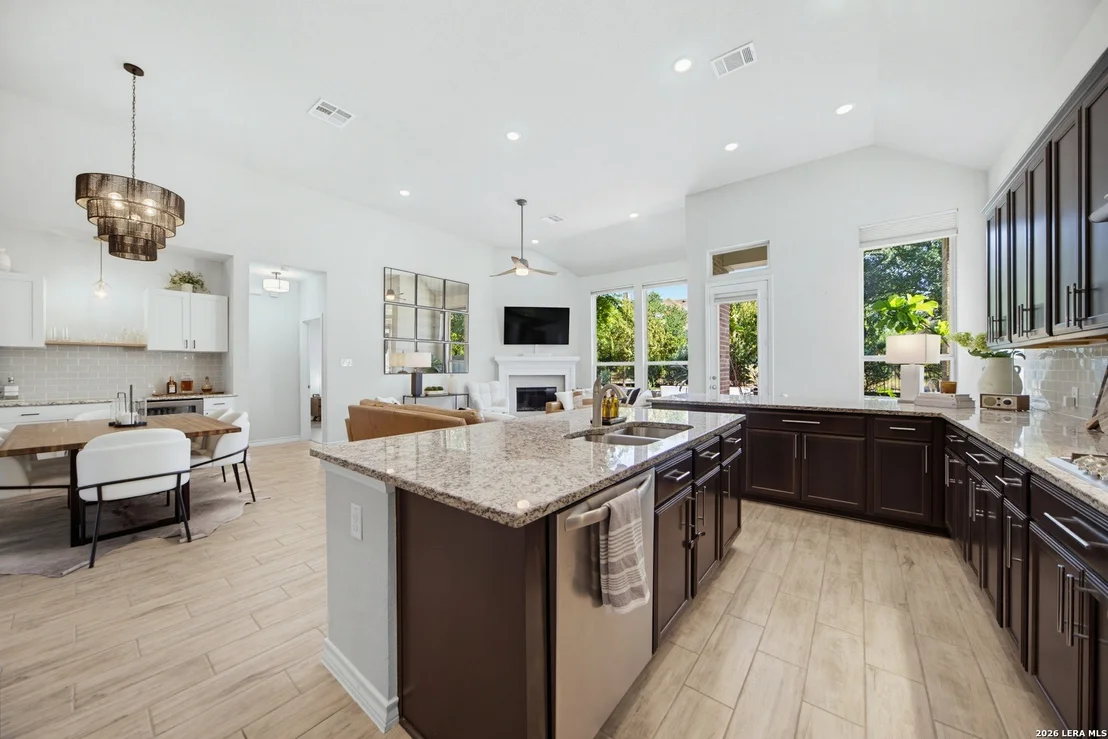 Photo of 3058 Blenheim Park