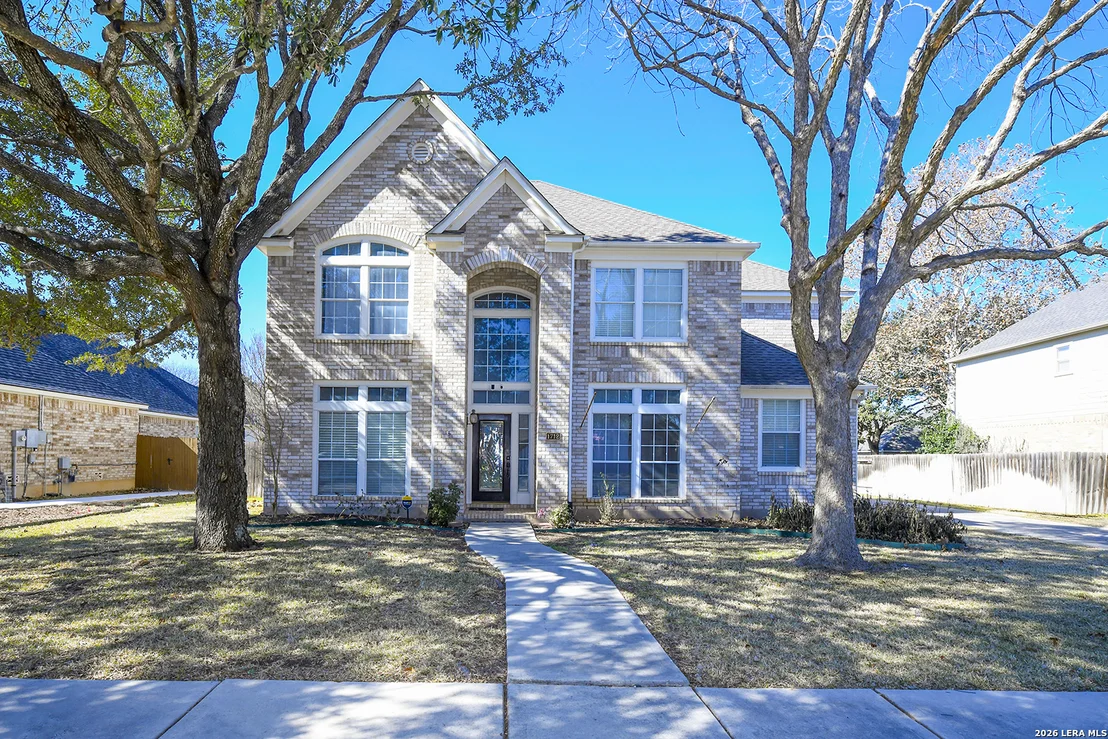 Photo of 1712 Oak Path