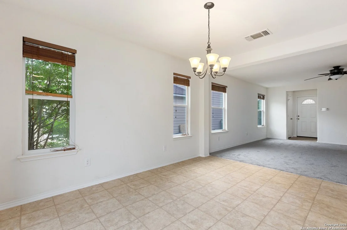 Photo of 109 Gatewood Falls