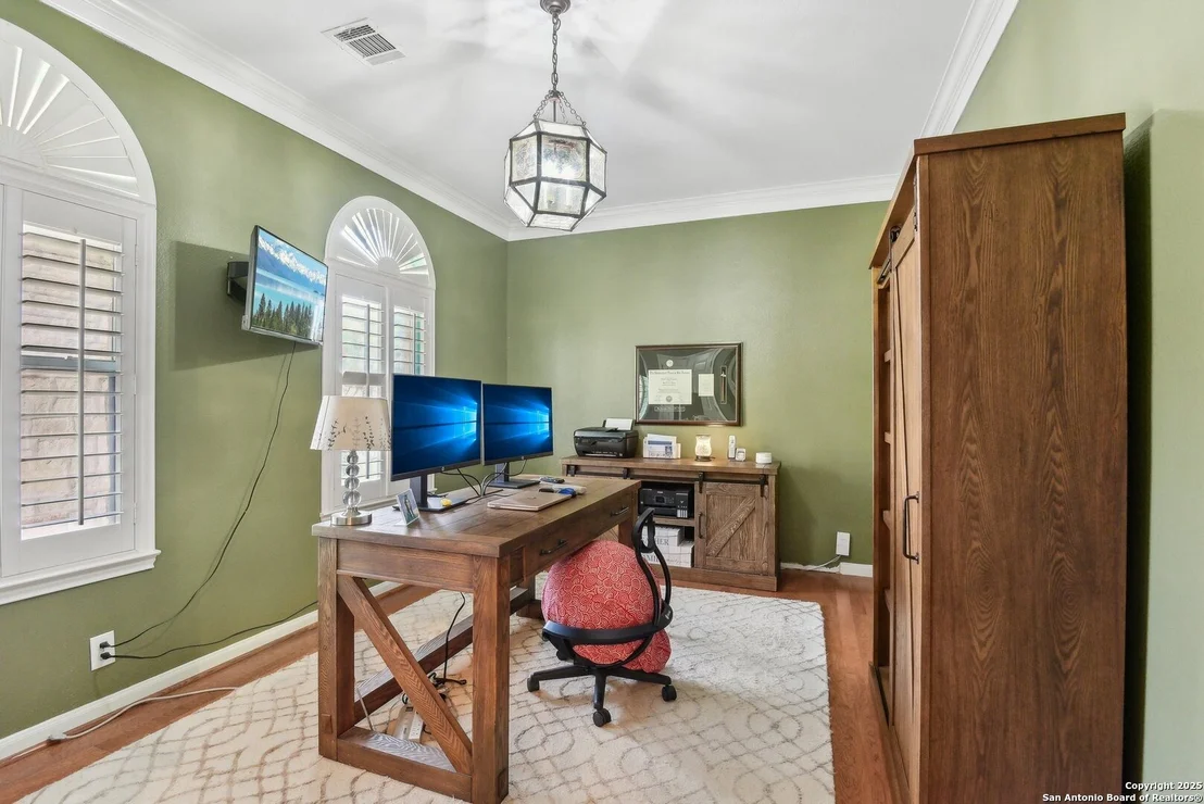 Photo of 618 Enchanted Way