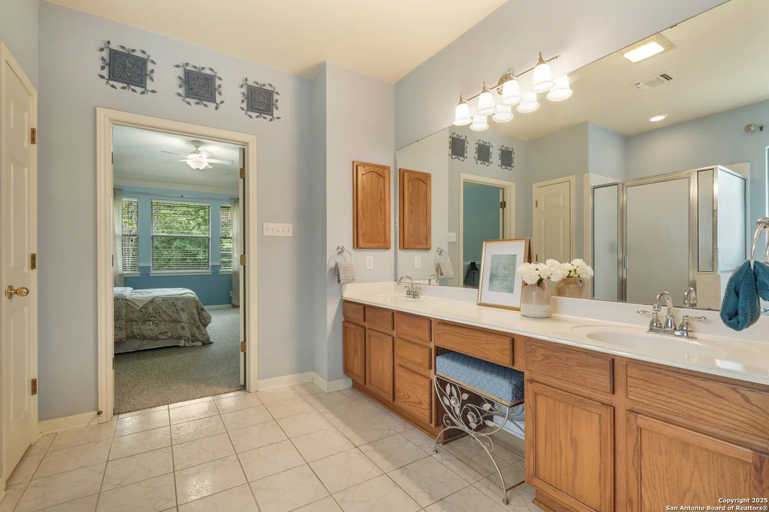 Photo of 9014 Shade Tree