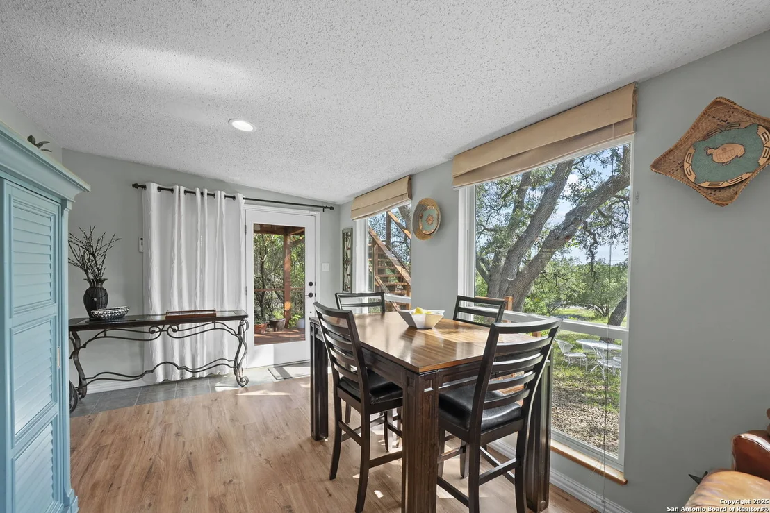 Photo of 1400 Willow Dr