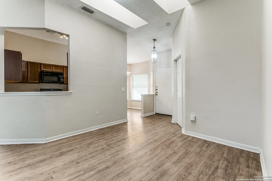 Photo of 6815 Hillside Peak