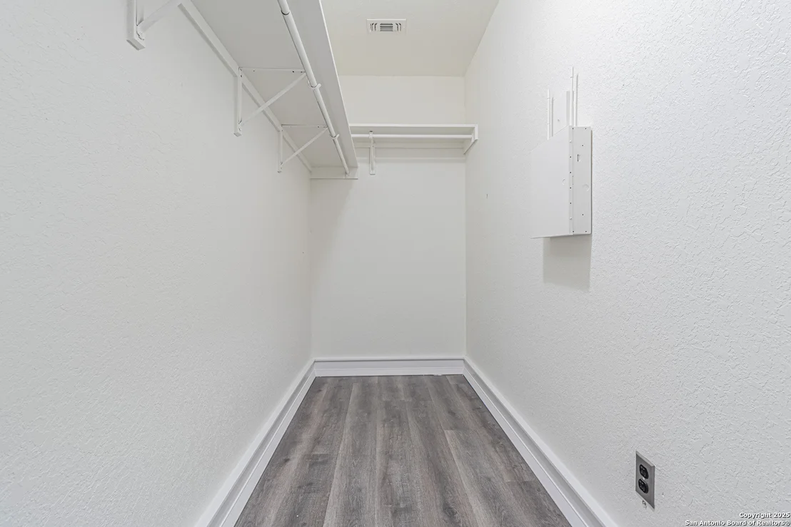 Photo of 5110 Sunview Vly