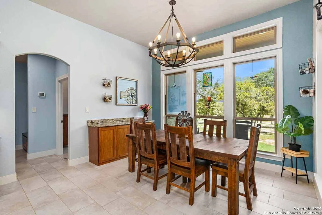 Photo of 145 Crescent Ridge