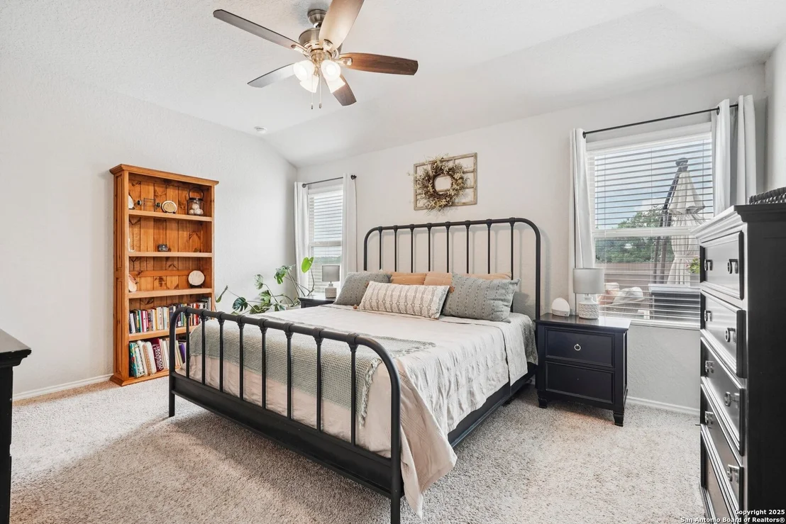 Photo of 5228 Honeyflower