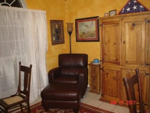 Photo of 817 DIMROCK