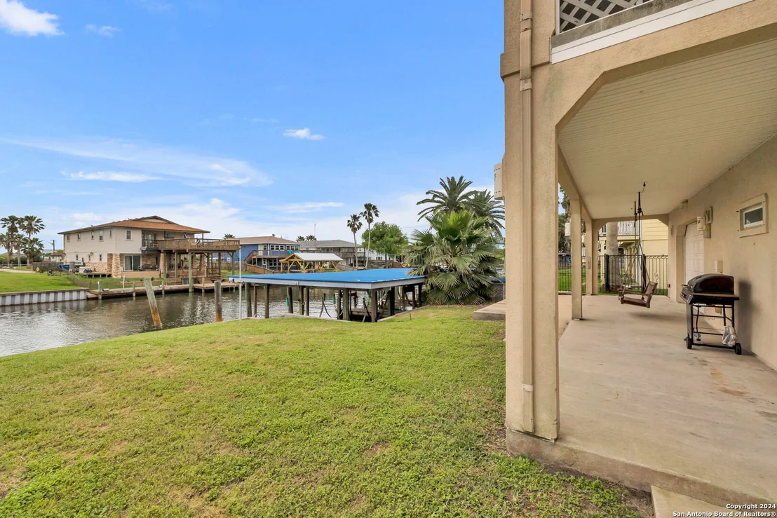 Photo of 162 Whiteley Dr