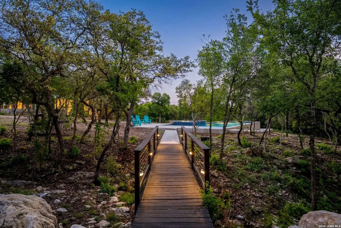 Photo of 721 Timber Bluff
