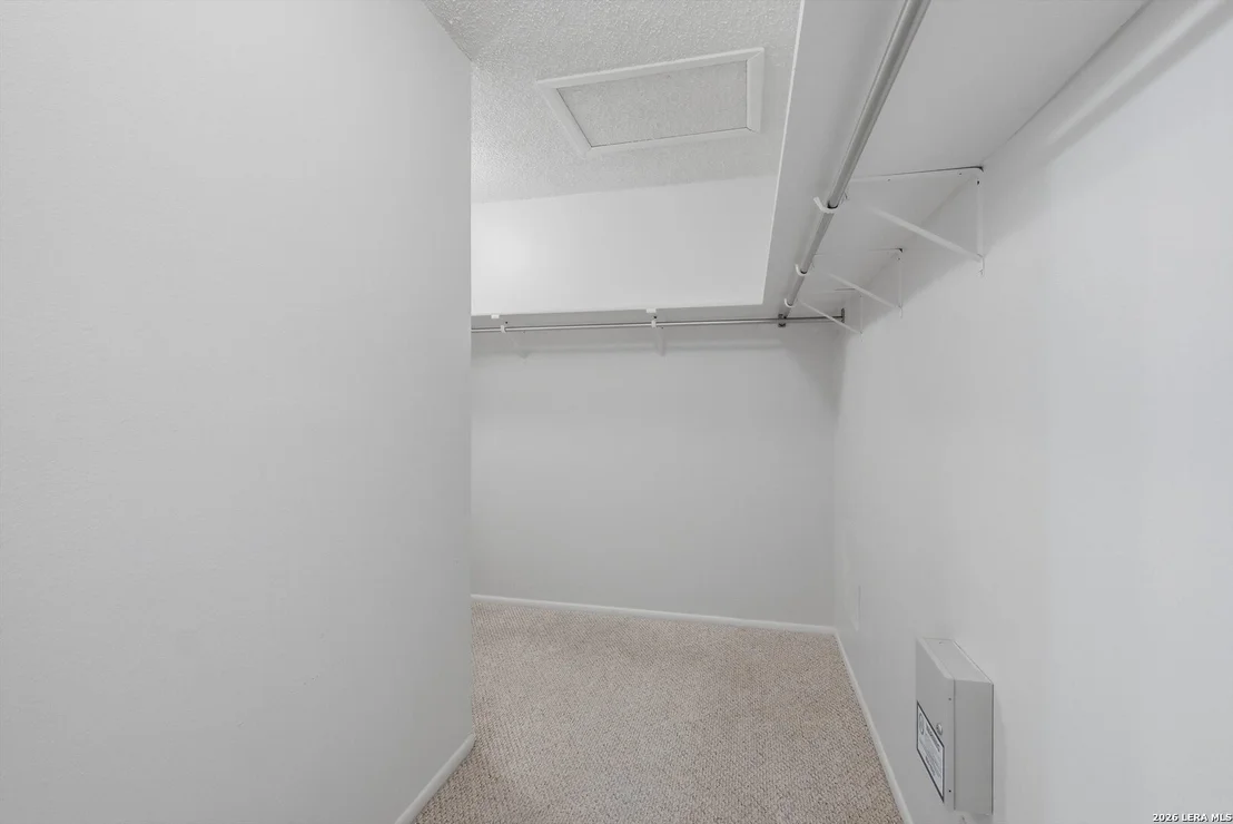 Photo of 9015 Mansfield