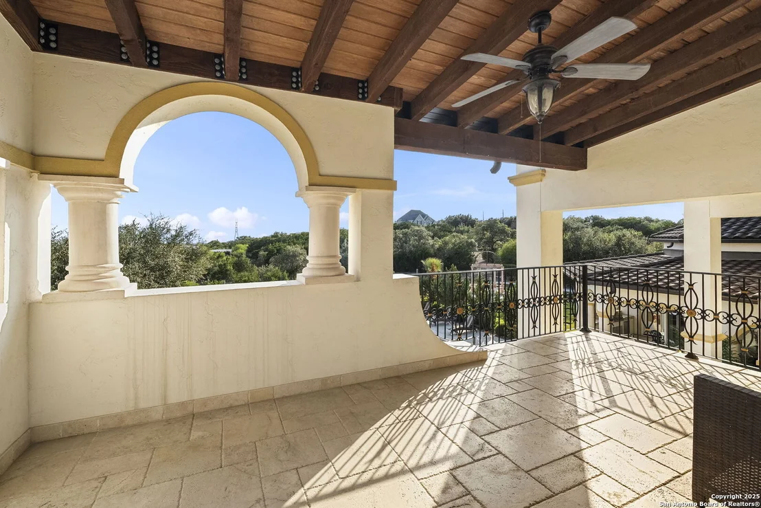 Photo of 1418 Greystone