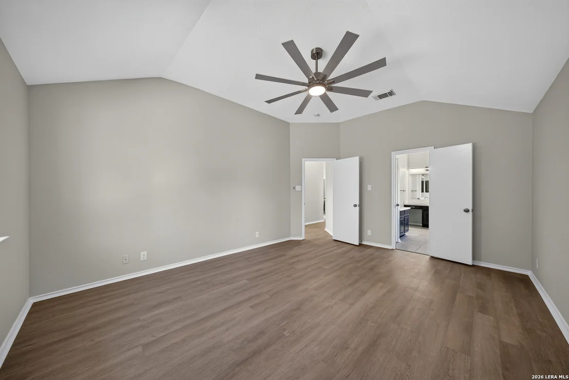 Photo of 1017 SUMMER HAVEN LN