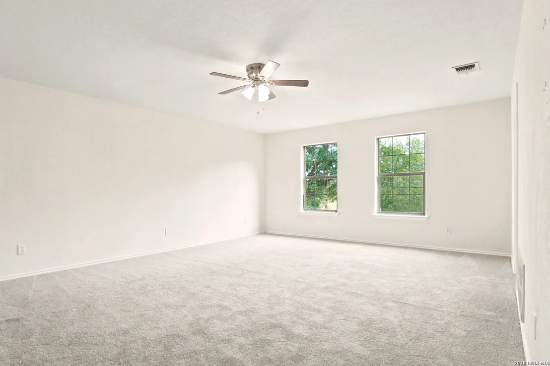 Photo of 438 CRESTHILL RD