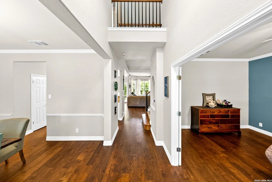 Photo of 9347 Llano Verde