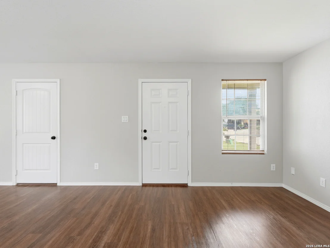Photo of 4714 Everett Loop