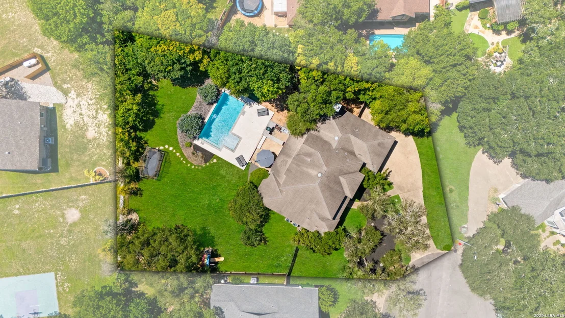 Photo of 8522 FAIRWAY BEND DR