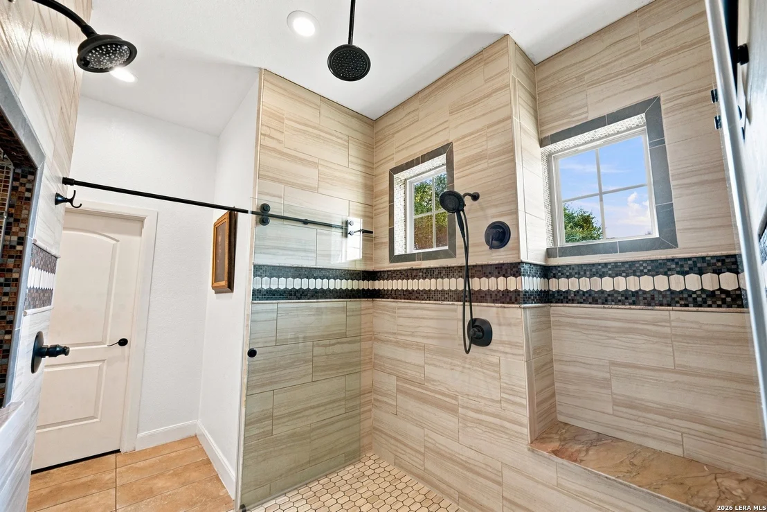 Photo of 1357 PRIVATE ROAD 3702