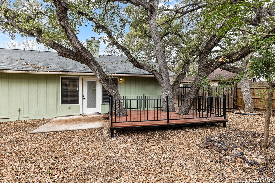 Photo of 2511 Old Trail