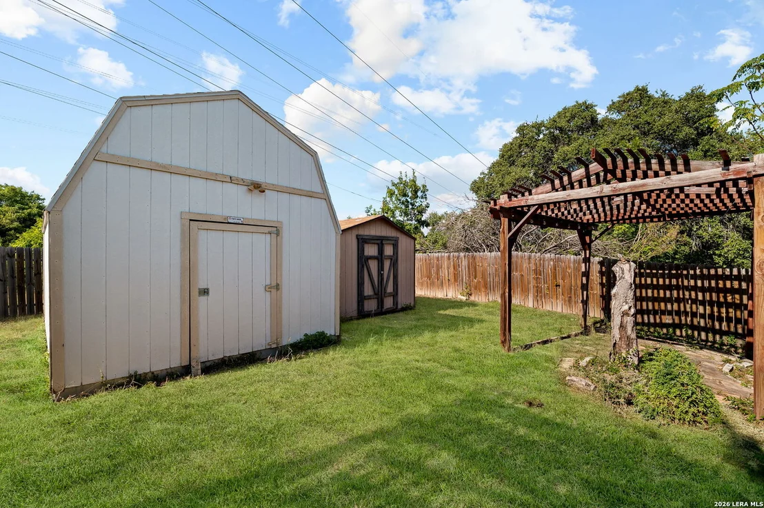 Photo of 5439 CHESTNUT VIEW DR