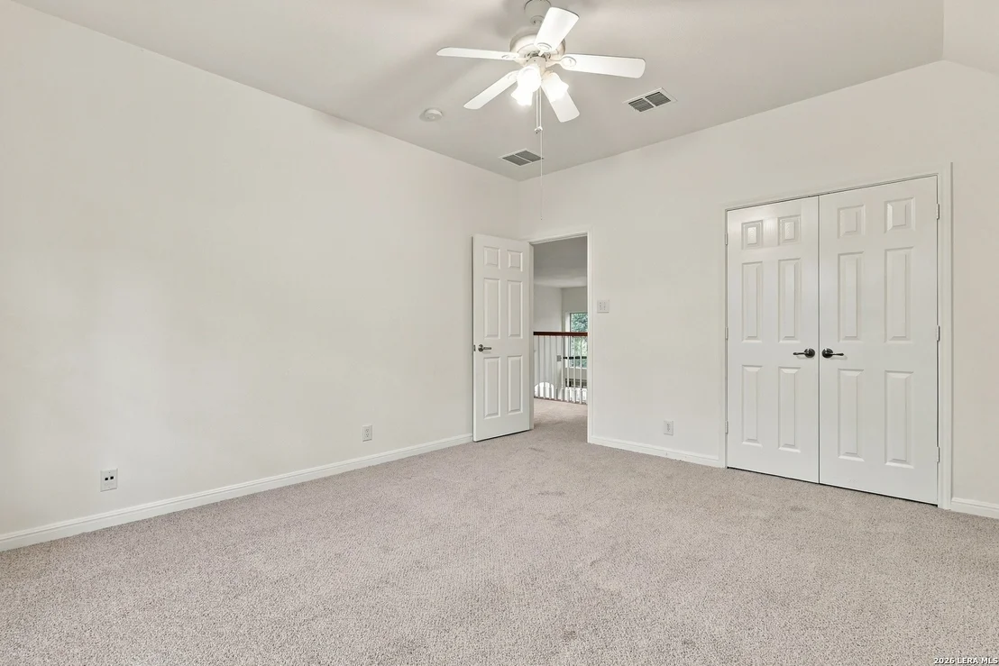 Photo of 18619 Rogers Pl