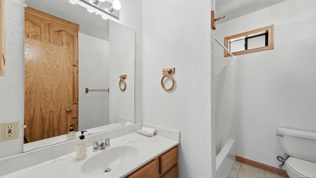 Photo of 1001 HORTON LN