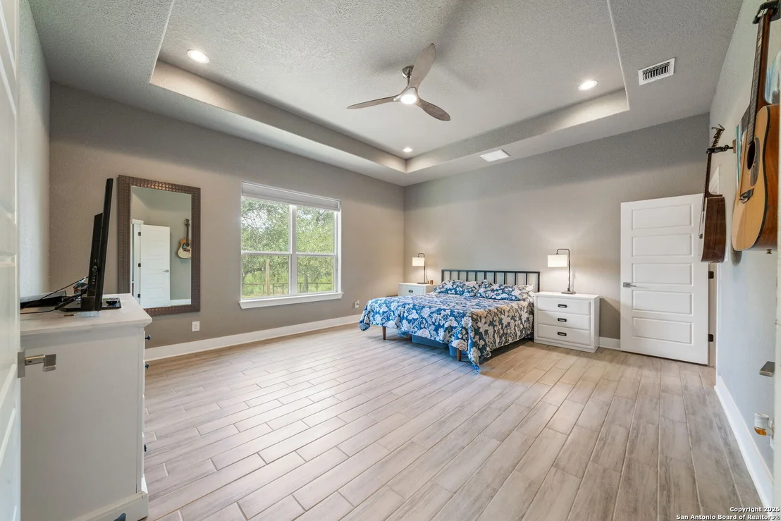 Photo of 315 Log Cabin