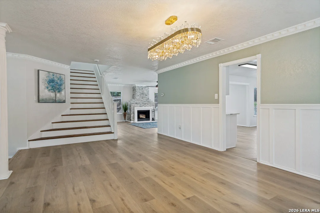 Photo of 8602 Ledgeside