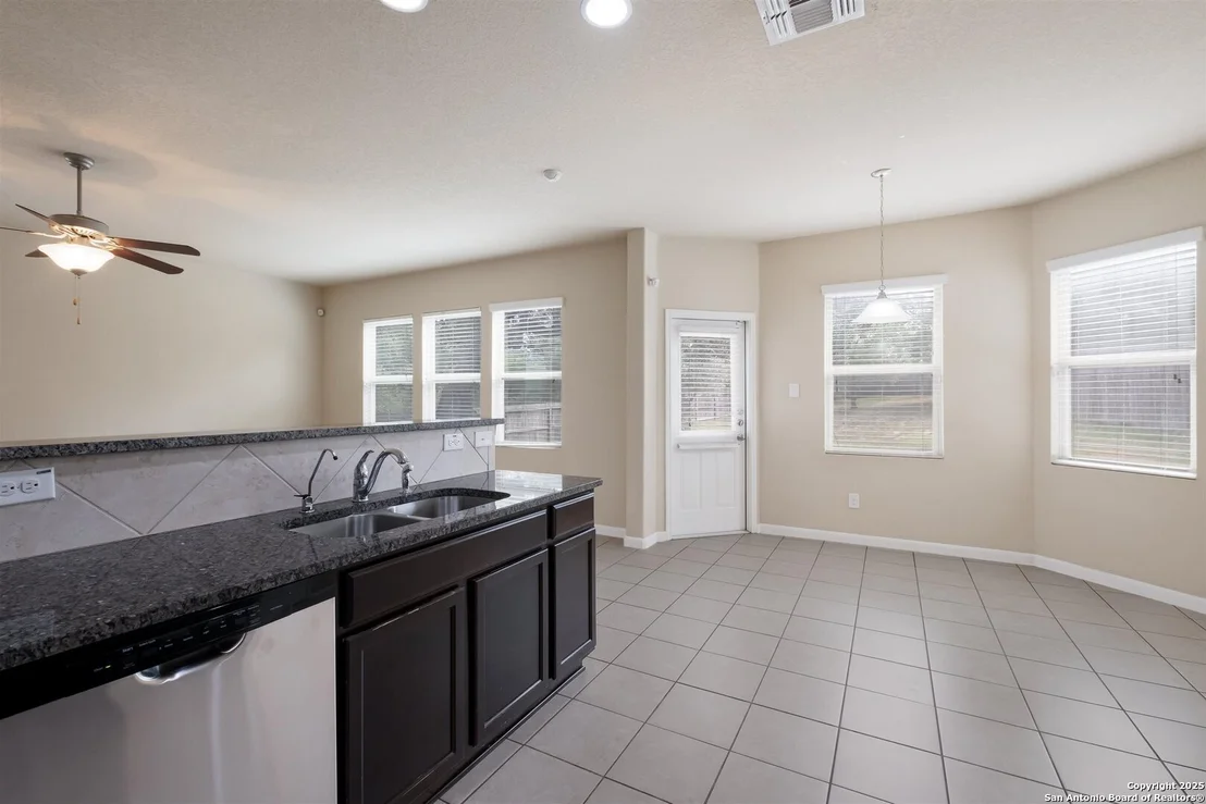Photo of 1822 Cool Breeze