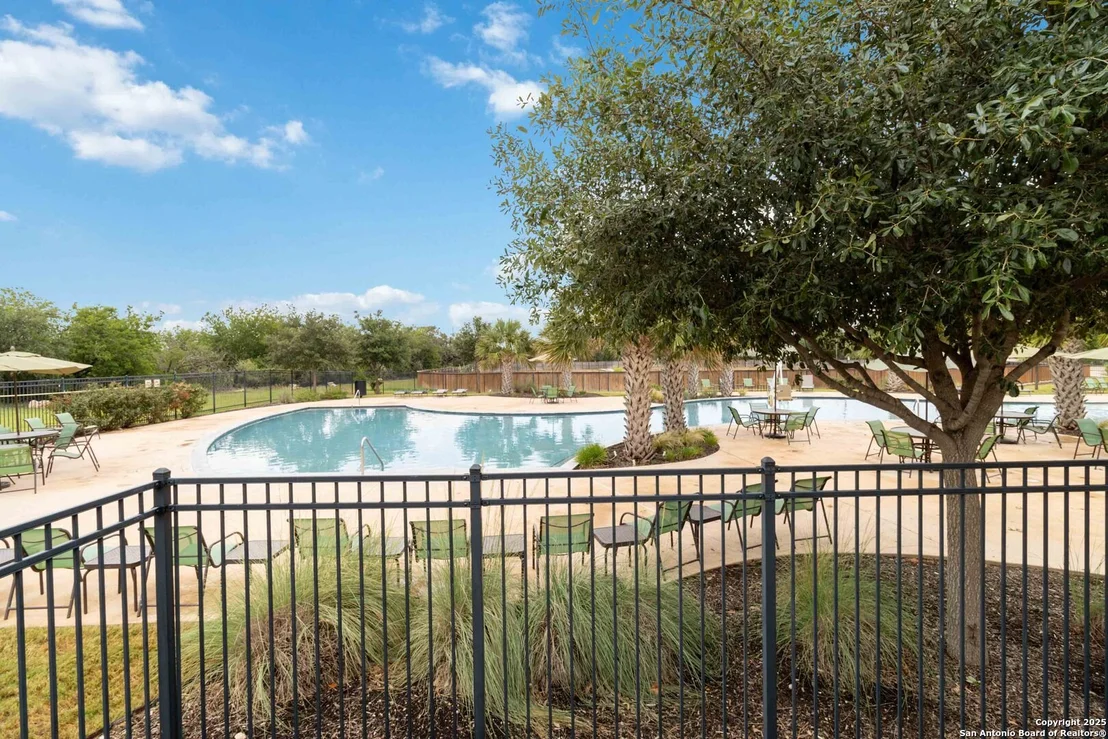 Photo of 2210 Castello
