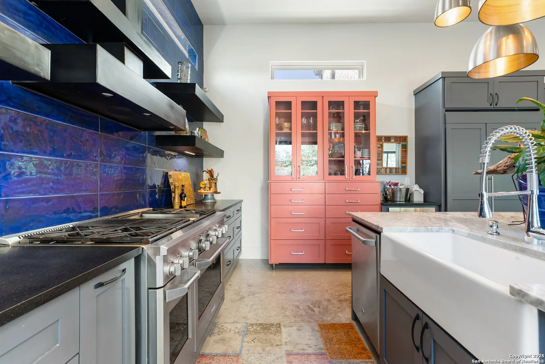 Photo of 106 laguna