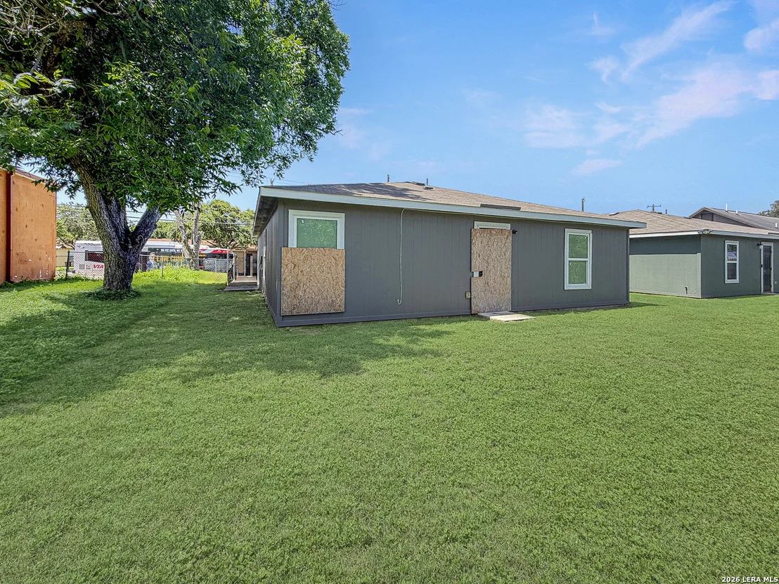 Photo of 747 RICE RD