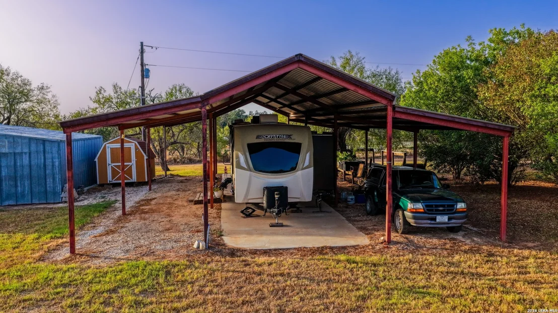 Photo of 331 County Road 423