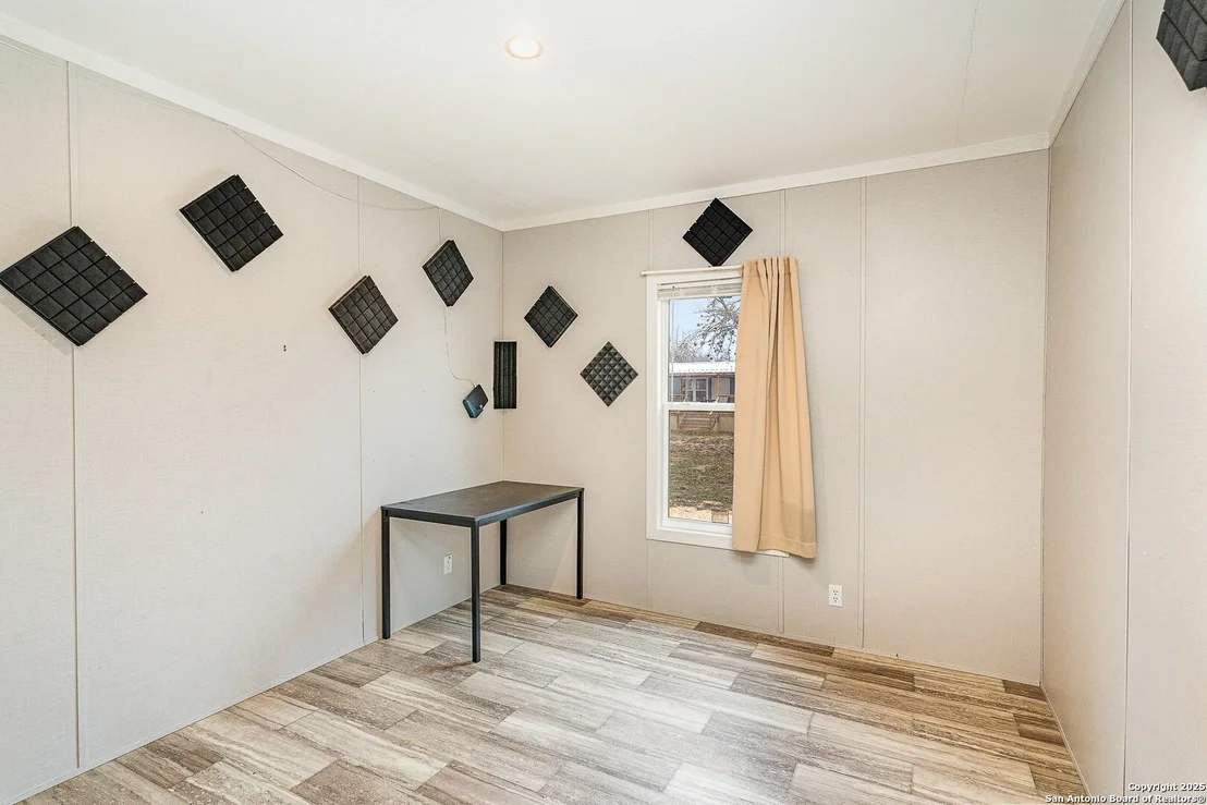 Photo of 153 Pr 6724