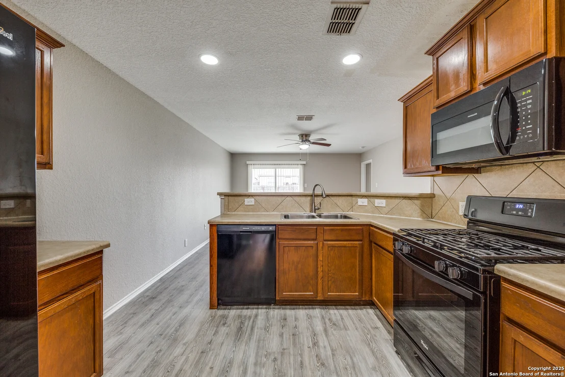 Photo of 6611 POSEIDON WAY