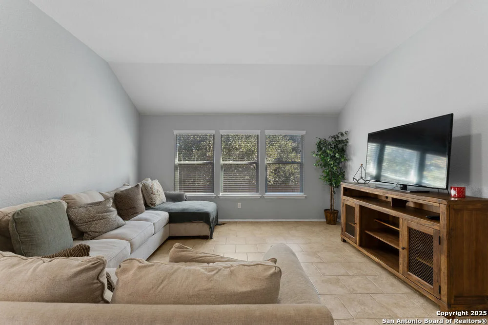 Photo of 27514 Valle Verde