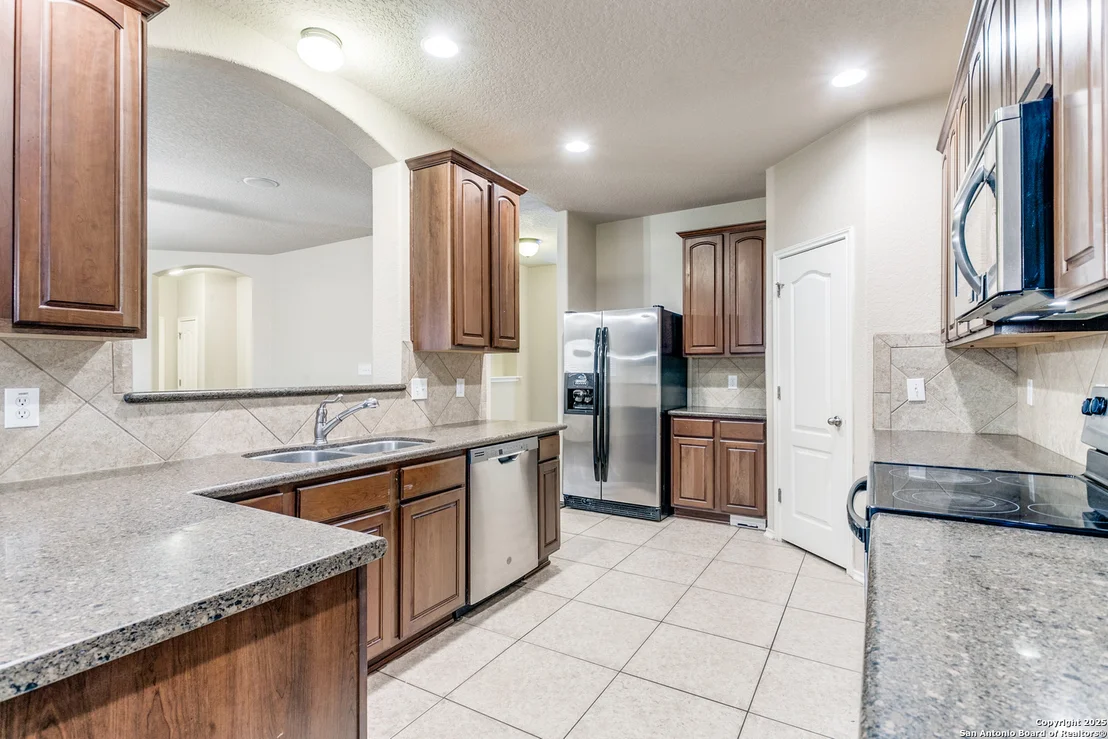 Photo of 3418 Alonzo Fields
