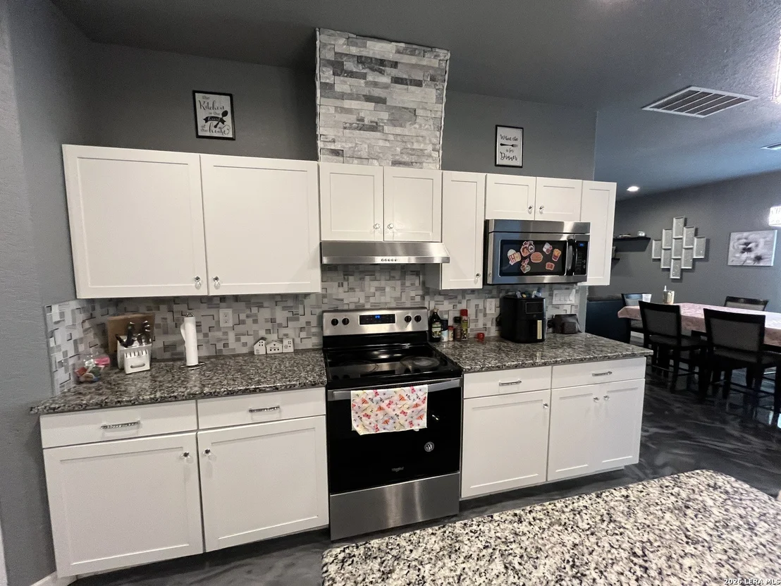 Photo of 6443 ELMER BLVD